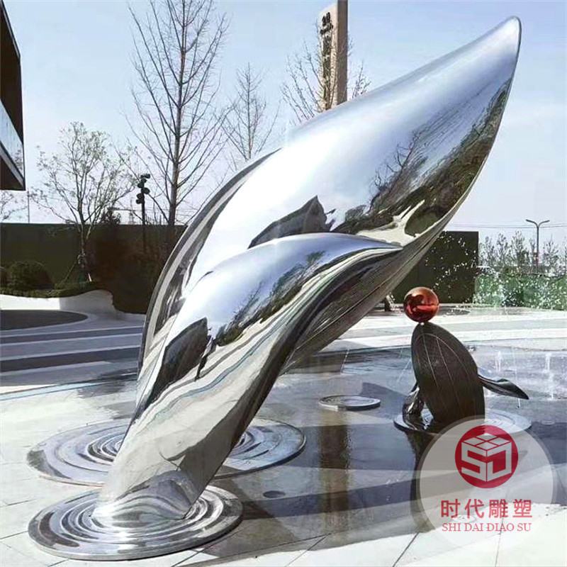 不銹鋼雕塑定制戶外大型鏡面抽象鹿金屬鏤空?qǐng)A環(huán)月亮浪花景觀擺件