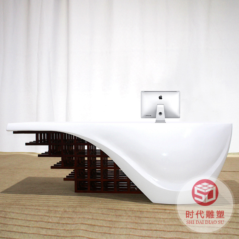 公司烤漆前臺(tái)玻璃鋼接待臺(tái)美容院簡(jiǎn)約時(shí)尚異形個(gè)性吧臺(tái)咨詢臺(tái)定制